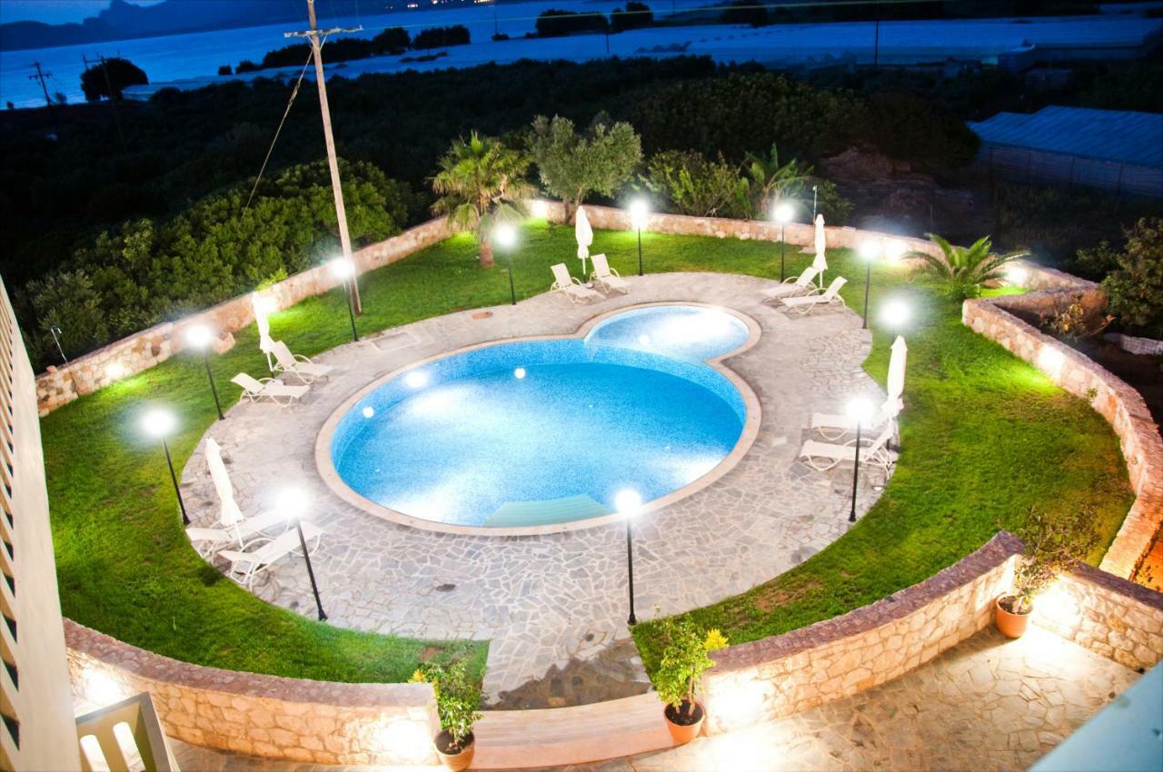 Petritos Rooms And Studios Falasarna Exterior photo