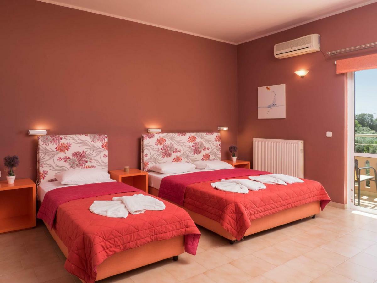 Petritos Rooms And Studios Falasarna Exterior photo